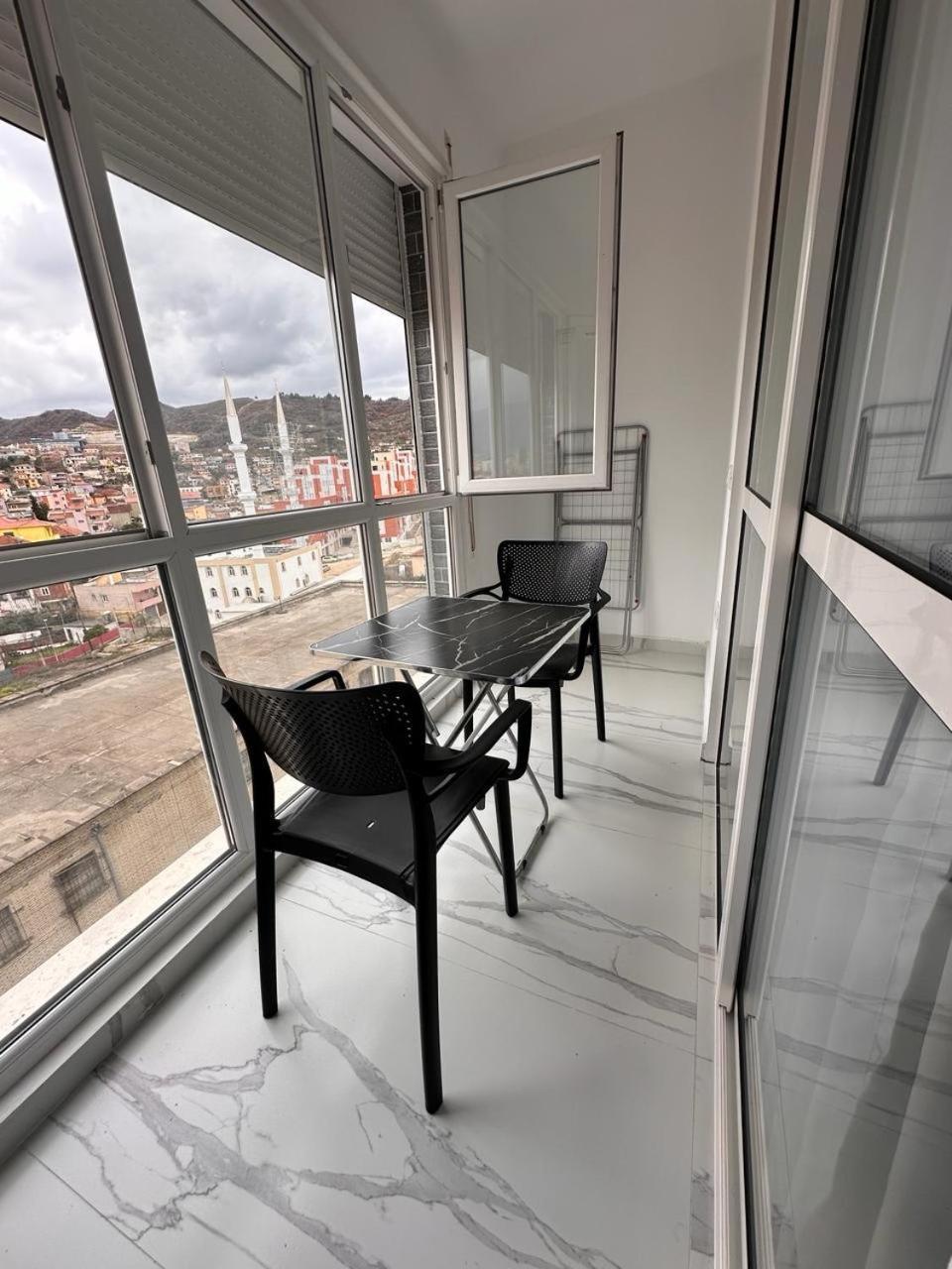Apartamento Xhm 2 *
